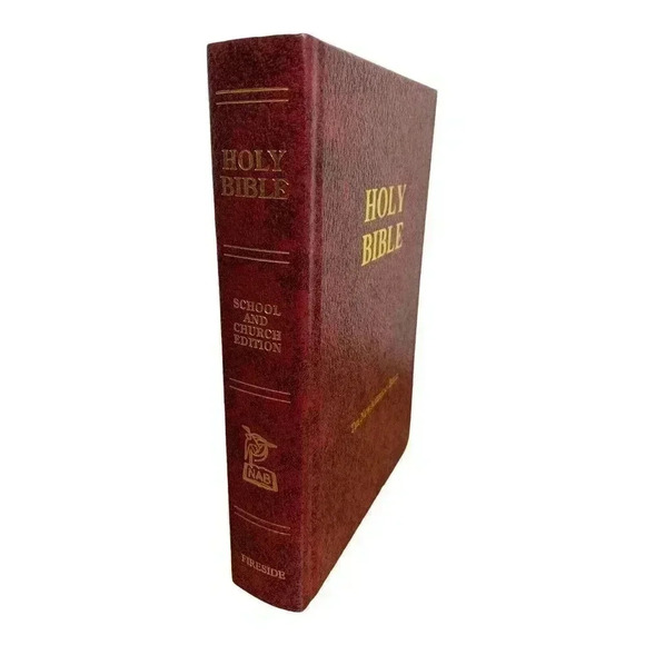 The New American Bible Fireside Church & School Edition NAB 2001 - 2002 Edition - Picture 2 of 8
